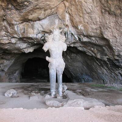 Пещера Фарс Шапур